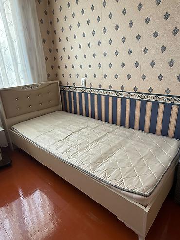 Çarpayı satılır 100 azn.Matrası var.Ünvan:Xətai ray/3102'svnc lalafo.az -da Çarpayı satılır 100 azn.Matrası var.Ünvan:Xətai ray/3102'svnc