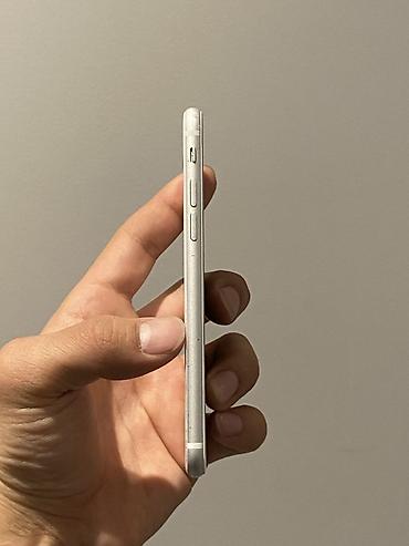 Apple iPhone: IPhone SE, 128 ГБ, Белый, 74 % — 9