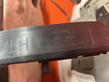 Панели, обшивки: Центральная консоль Lexus — 10