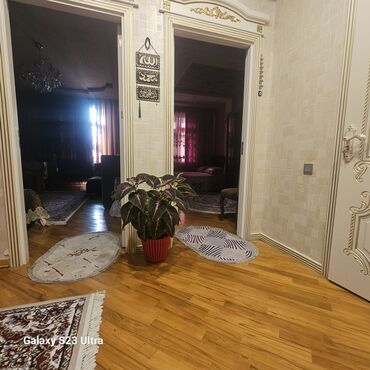 Yeni tikili: 2 otaqlı, Yeni tikili, 65 kv. m — 12