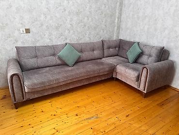 madeyra divanlar: *ZB* *MADEYRA DIVAN* Qiymət *550 AZN* ölçü *3*2* 6 aydı alınıb açılır — 1