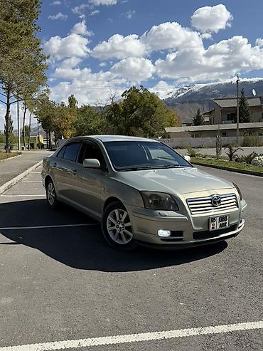 Toyota: Toyota Avensis: 2004 г., 2 л, Автомат, Бензин, Седан — 3