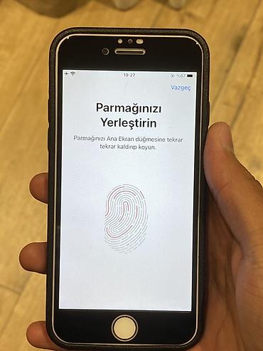 iphone 8 qiyməti: IPhone 8, 64 GB, Matte Gold, Barmaq izi — 5