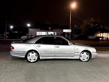 Mercedes-Benz E-Class: 1996 г., 4.2 л, Автомат, Бензин, Седан