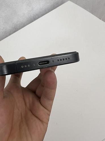 iphone xe: IPhone 15 Pro, Б/у, 128 ГБ, Черный, Чехол — 6