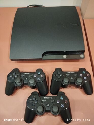 сони приставки: Продам игровую консоль PLAYSTATION 3 с тремя контролерами (один не