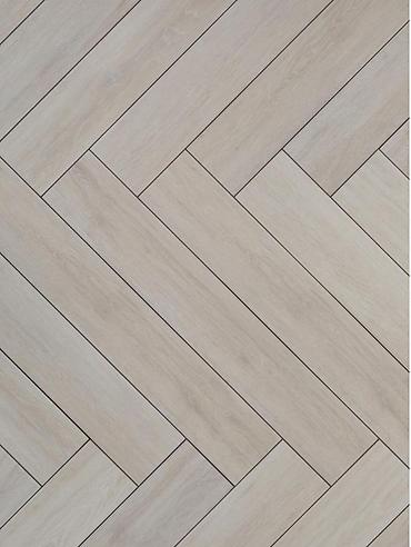 Напольные работы: Укладка Кварц винил, ламинадплинтусов,ковролинлинолеум и наливной — 3