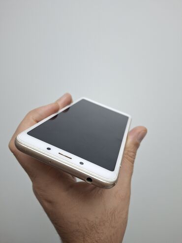 Redmi: Redmi 6, 32 GB, rəng - Qızılı, Barmaq izi — 5