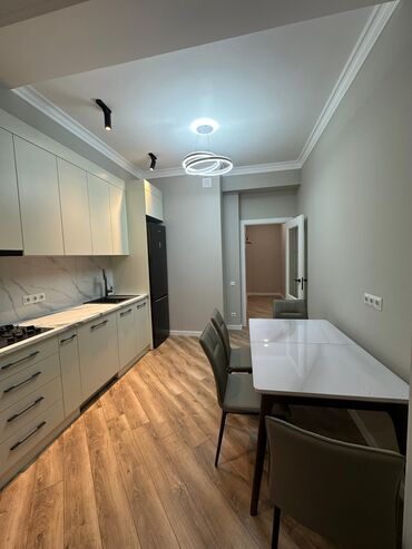 дом красный строитель: 2 комнаты, 76 м², Элитка, 6 этаж, Дизайнерский ремонт