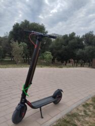 скутер купить бу: İşlənmiş Elektrik samokat 10", 351 - 500 Vt, 26 - 35 km/s, Ünvandan götürmə, Pulsuz çatdırılma, Ödənişli çatdırılma