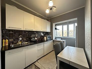 105: 2 комнаты, 48 м², Городок строителей 105 серия, 8 этаж, Старый ремонт — 5