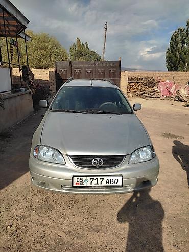 волва 2012: Toyota Avensis: 2002 г., 2 л, Механика, Дизель, Универсал — 3