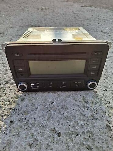 hofer fen: ORIGINAL RADIO ZA VOLKSWAGEN GOLF 5 | Original radio za golf 5 u — 2
