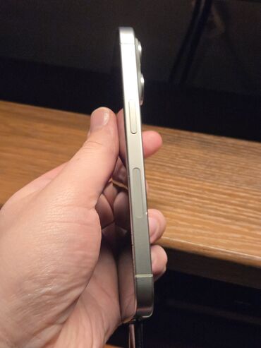 Apple iPhone: IPhone 15 Pro, Б/у, 128 ГБ, Natural Titanium, 87 % — 9