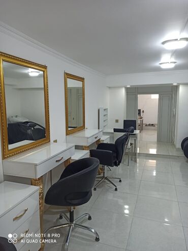 Kommersiya daşınmaz əmlakının satışı: Təcili satılır.Xırdalanda AAF parkda gözellik salonu 60 kvadrat sahesi — 13