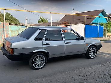 lada 2105: ВАЗ (ЛАДА) 21099: 2003 г., 1.6 л, Механика, Бензин, Седан — 2