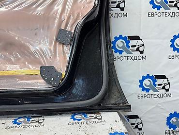 Двери и комплектующие: Дверь Передняя правая Mercedes-Benz, Б/у, Оригинал — 21