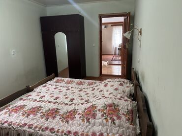 Uzunmüddətli kirayə evlər: 105 kv. m, 5 otaqlı, Kanalizasiya, Kombi, Qaz -da lalafo.az — 4 Uzunmüddətli kirayə evlər: 105 kv. m, 5 otaqlı, Kanalizasiya, Kombi, Qaz — 4