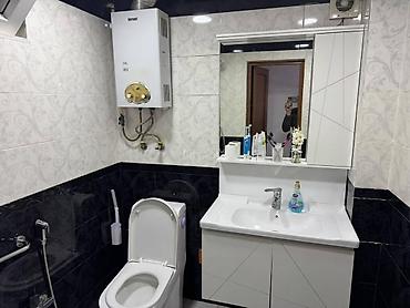 ucuz evler satisi: Bakı, 8-ci kilometr, 3 otaqlı, Köhnə tikili, m. Neftçilər, 75 kv. m — 8