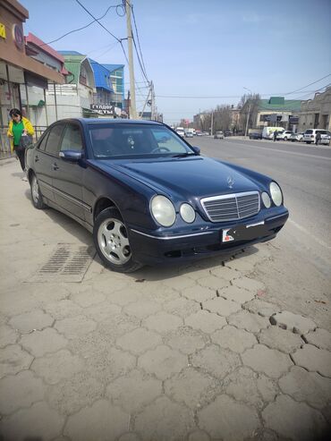 а 210: Mercedes-Benz A 210: 2000 г., 2.8 л, Автомат, Бензин, Седан