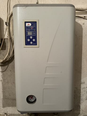 Отопление и нагреватели: Обогреватель электрический(Новый)