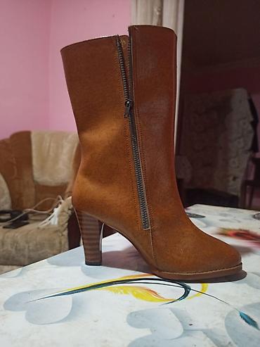 пол сапог: 34/5razmer .34yarım.Qadın üçün qəhvəyi dəri yarımçizmə - Model: dar — 2