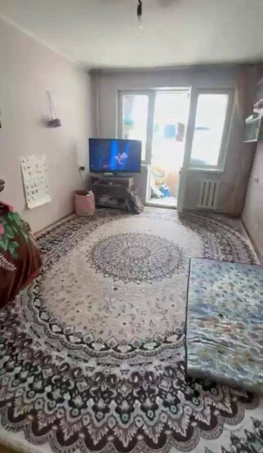 рынок дордой квартира: 1 комната, 32 м², 104 серия, 3 этаж, Старый ремонт
