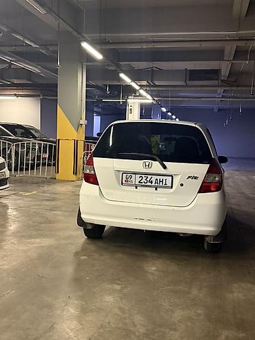 Honda: Honda Fit: 2002 г., 1.3 л, Автомат, Бензин, Хэтчбэк — 12