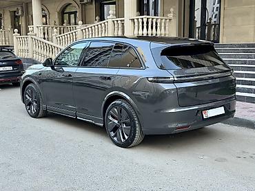 Lixiang: Lixiang L7: 2023 г., 1.5 л, Вариатор, Гибрид, Кроссовер — 2