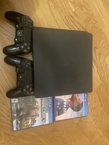 ps4 alışı: PlayStation 4 Slim 500 gb - Konsol: PS4 Slim (qara rəng) -
