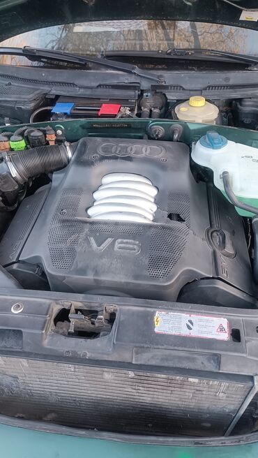 Audi: Audi A4: 2000 г., 2.4 л, Автомат, Бензин, Универсал — 13