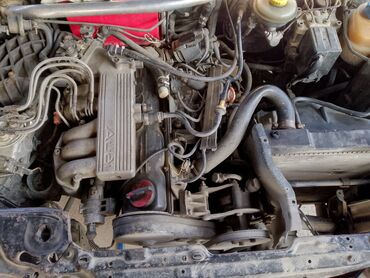 Audi: Audi 80: 1990 г., 2.3 л, Механика, Бензин, Седан — 12