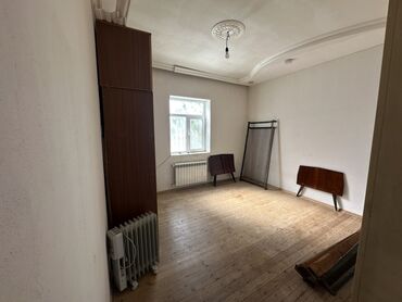 Həyət evləri və villaların satışı: Suraxanı 3 otaqlı, 105 kv. m, Orta təmir — 10