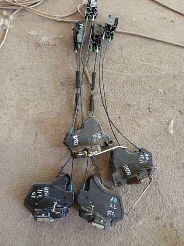 Двери и комплектующие: Дверь Передняя правая Toyota, Б/у, Оригинал — 23