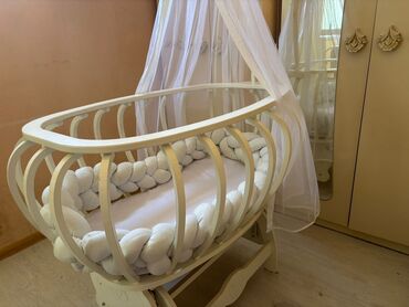 ekran şəkilləri oğlan: Для девочки и мальчика, Овальная, Колыбель, С бортиками, С матрасом, С механизмом качания