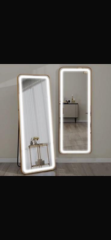 зеркало с лампой: Напольное и настенное зеркало с LED‑подсветкой - Полноразмерное — 1