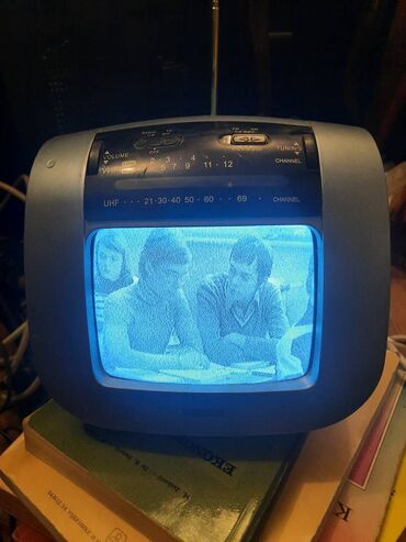 Televizori: Stari, retro mali tv/radio WatsoN, portabl televizor Stari, retro — 3