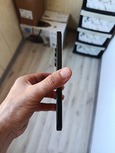 note 20 plus: Qutusu uzb şunuru var.Cizigi yoxdu.Smartfon – qara rəng, ön kamera — 4