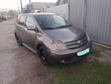 Scion xA: 2004 г., 1.5 л, Механика, Бензин, Хэтчбэк