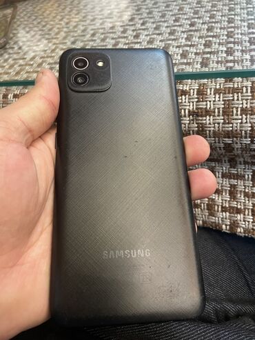 samsung j6: Samsung Galaxy A03, 32 GB, rəng - Qara, Face ID, İki sim kartlı