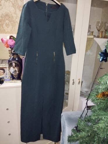 Sarafanlar: 3 ədədi 20 manat seçim uzun qısa çoxu tezedi ağ qara tüklü )) — 3