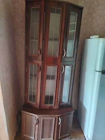 Dəhliz dolabları: İşlənmiş, 4 qapılı, Qəhvəyi, Açılan, Düz dolab — 1