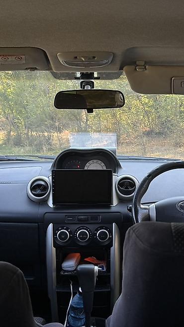 avensis 2001: Toyota Ist: 2003 г., 1.5 л, Автомат, Бензин, Хэтчбэк — 3