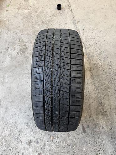 23 525: Шины 235 / 45 / R 18, Зима, Б/у, 1 шт, Легковые, Япония, Dunlop — 1