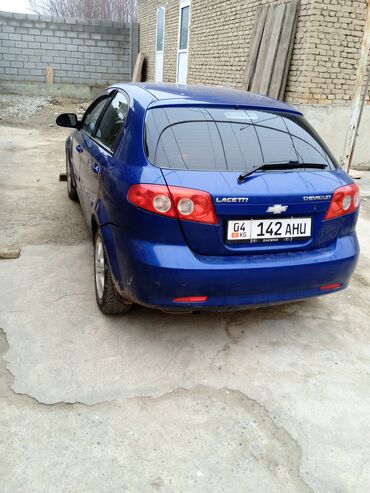 Daewoo: Daewoo Lacetti: 2008 г., 1.6 л, Механика, Газ, Хэтчбэк