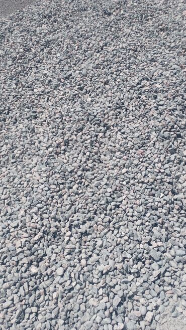 отсев для брусчатки: Чернозем горный отсев серый грязный отсев шебень оптималка песок