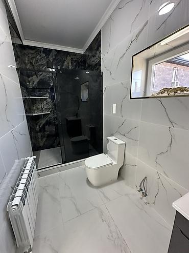 Продажа коттеджей и домов: 5 и более комнат, 250 м², 4 соток, Бишкек, Рухий Мурас ж/м Агентство недвижимости at lalafo.kg — 12 Продажа коттеджей и домов: 5 и более комнат, 250 м², 4 соток, Бишкек, Рухий Мурас ж/м Агентство недвижимости — 12
