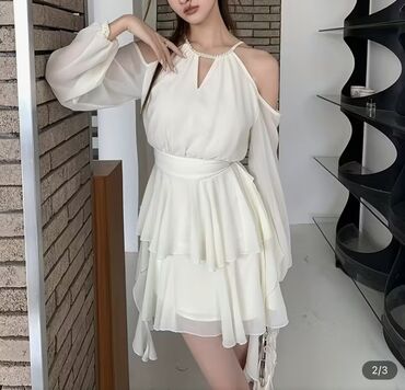 прокат национальных костюмов для детей: Женственное короткое платье цвета айвори из легкого шифона. - Фасон