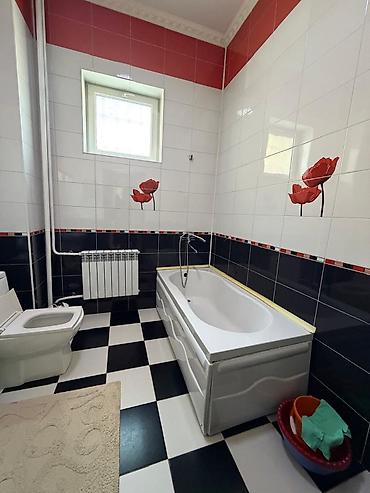Долгосрочная аренда домов: 340 м², 7 комнат — 25