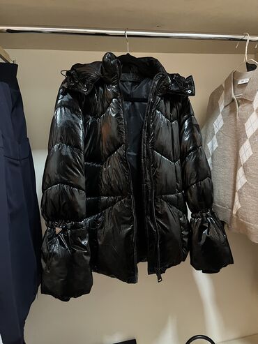 Kurtkalar: GUESS parlaq kurtka mirror effect Az geyilib heç bir defekti yoxdur — 9